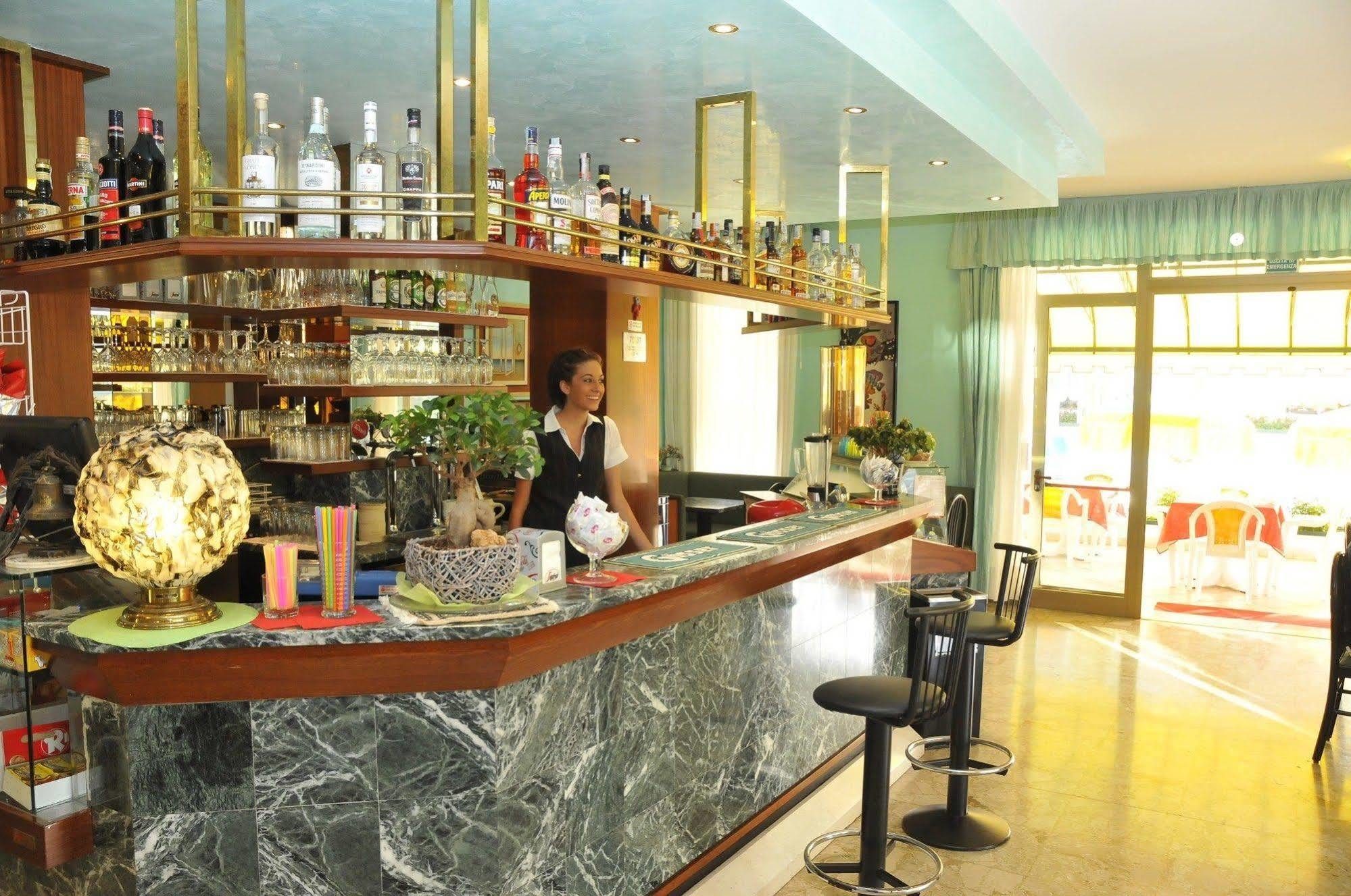 嘉德安酒店 利多迪迪耶索洛 外观 照片